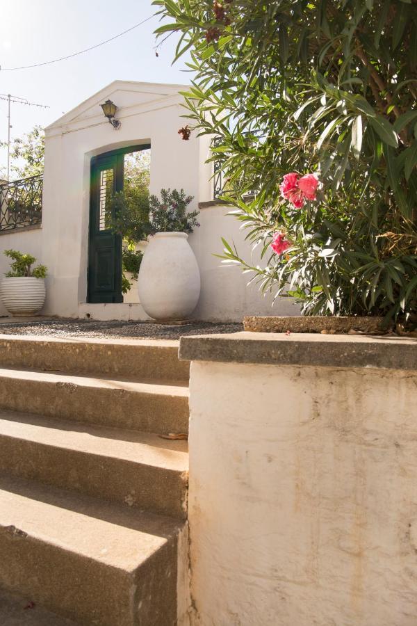 1861 Mansion Spetses Villa Ngoại thất bức ảnh
